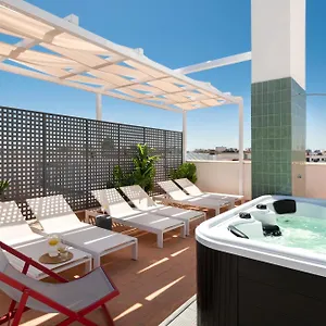 Magno San Gil - Shared Jacuzzi Apartment Sevilla
